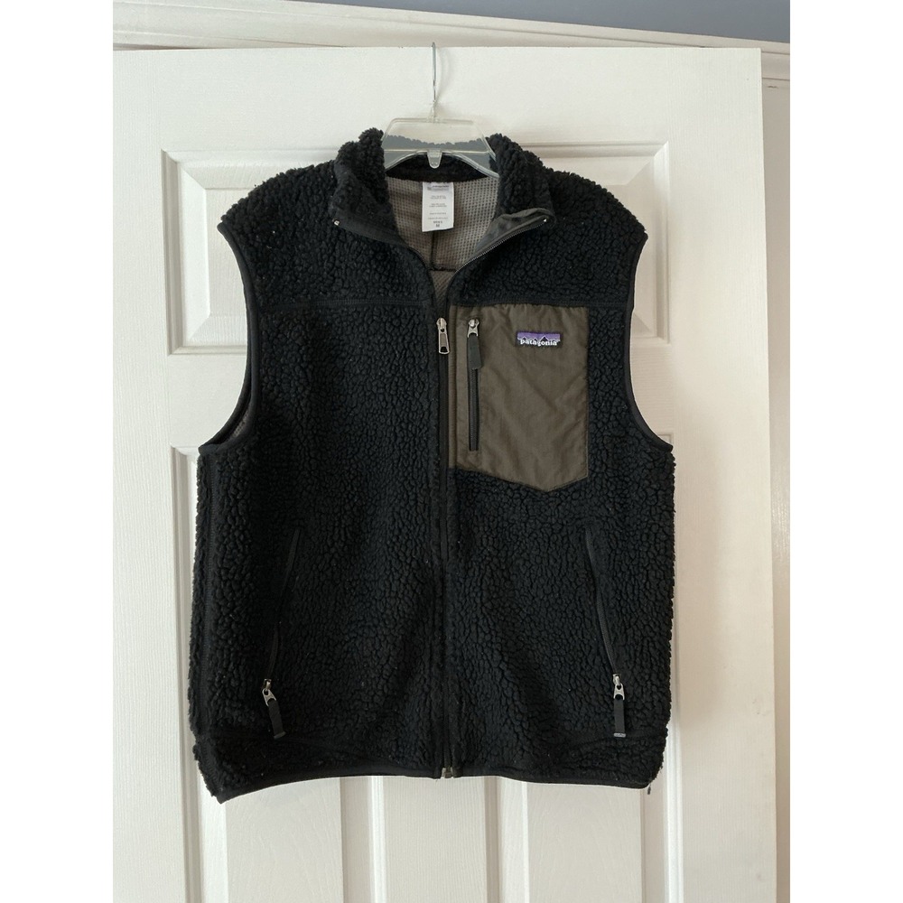 Patagonia Black Sherpa Fleece Vest with Olive Chest Pocket